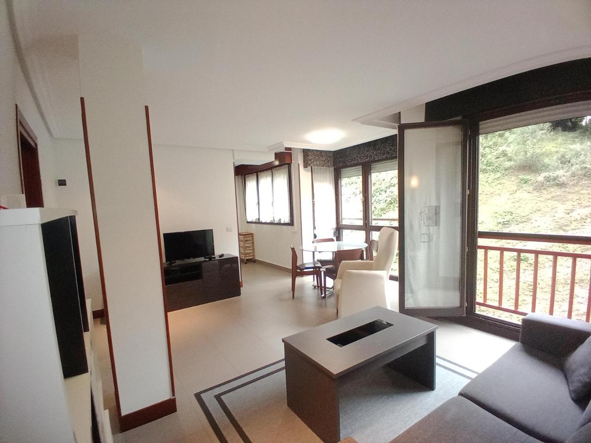 Apartamento Ana Con Garaje Éibar Dış mekan fotoğraf